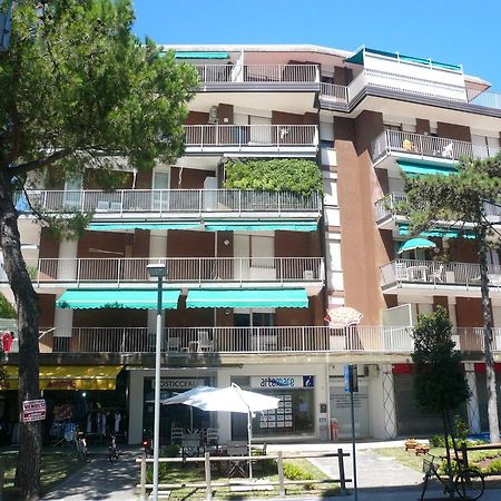 Residence Oceanico Lignano Sabbiadoro Exteriör bild